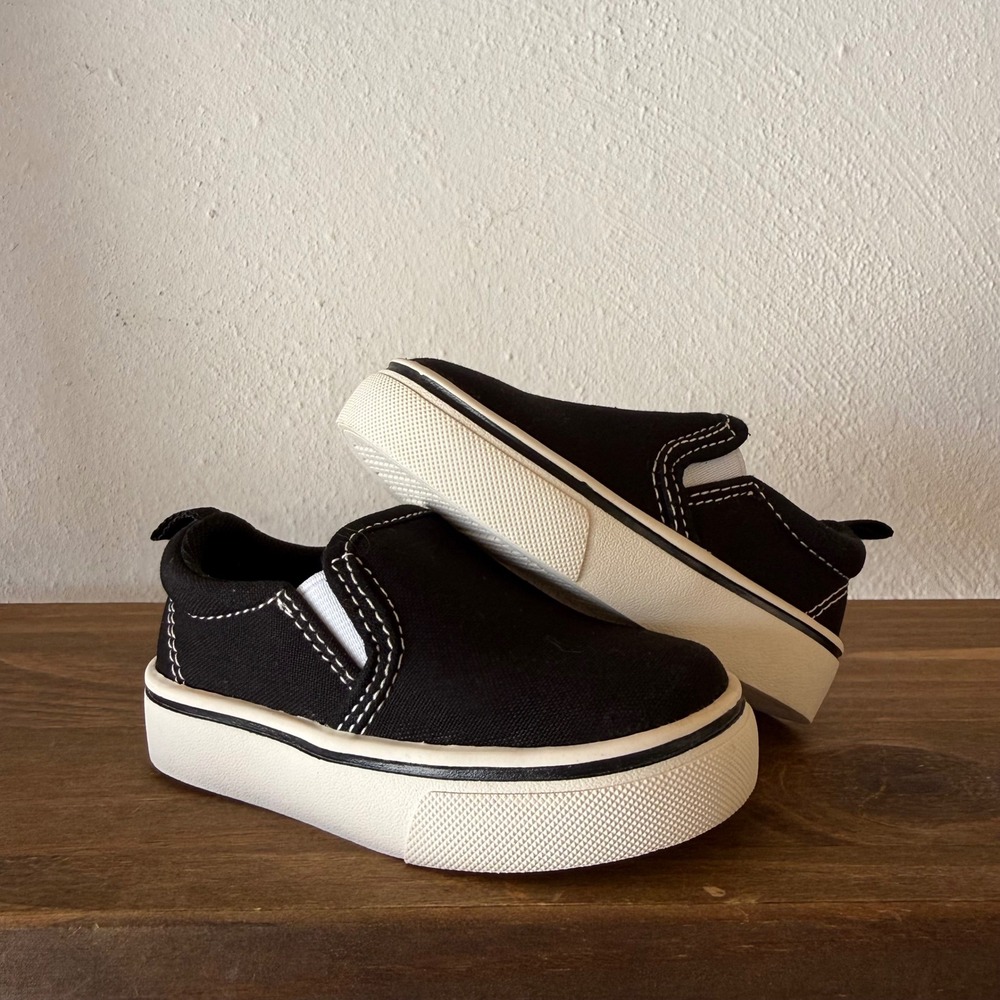 Wonder Nation Toddler Slip On Sneakers Size 4 Black White Canvas Memory Foam
